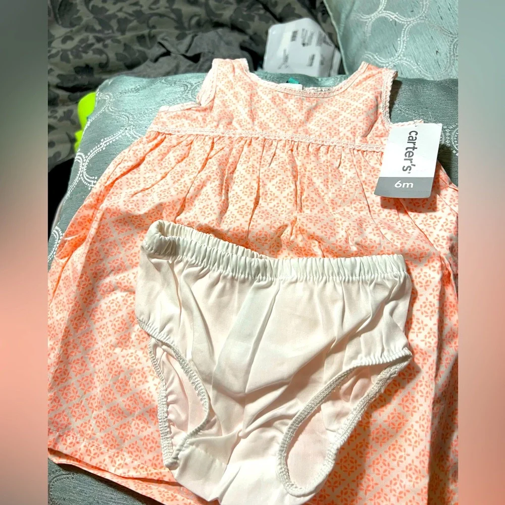 Carters Dress & Bloomer Set - Picture 1 of 4
